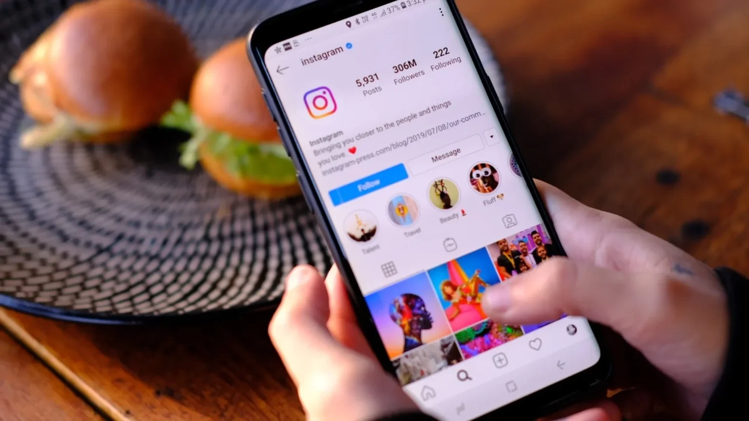 how to lock instagram account