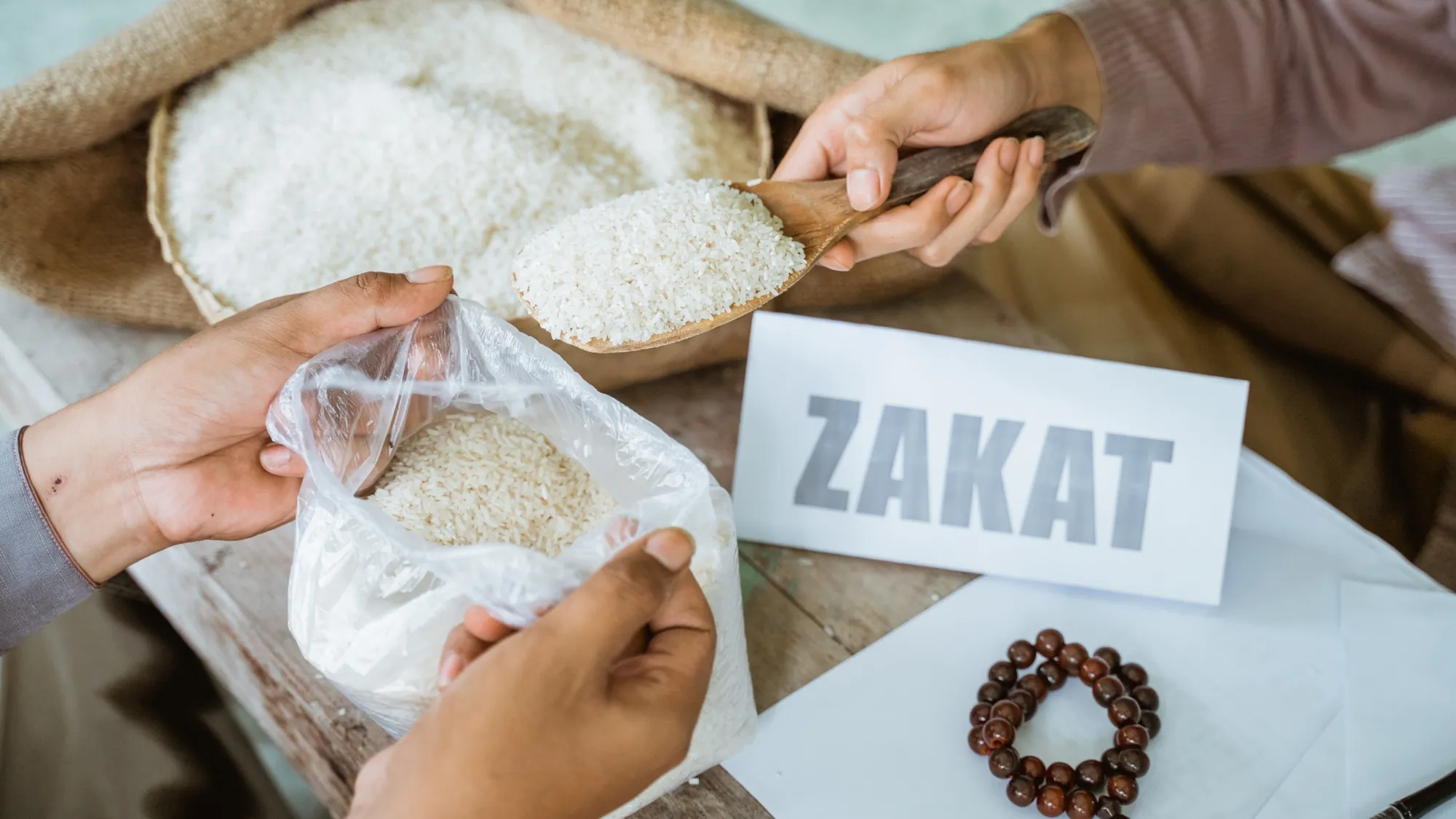 how to pay zakat on savings income at maybank2u